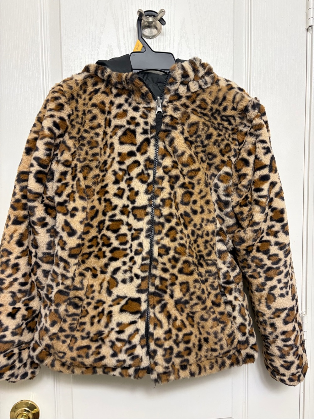 Women’s Faux Fur Leopard reversible Zip Jacket -
